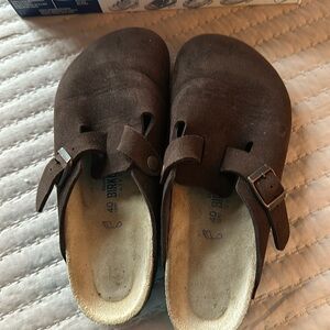 Birkenstock Boston suede clogs